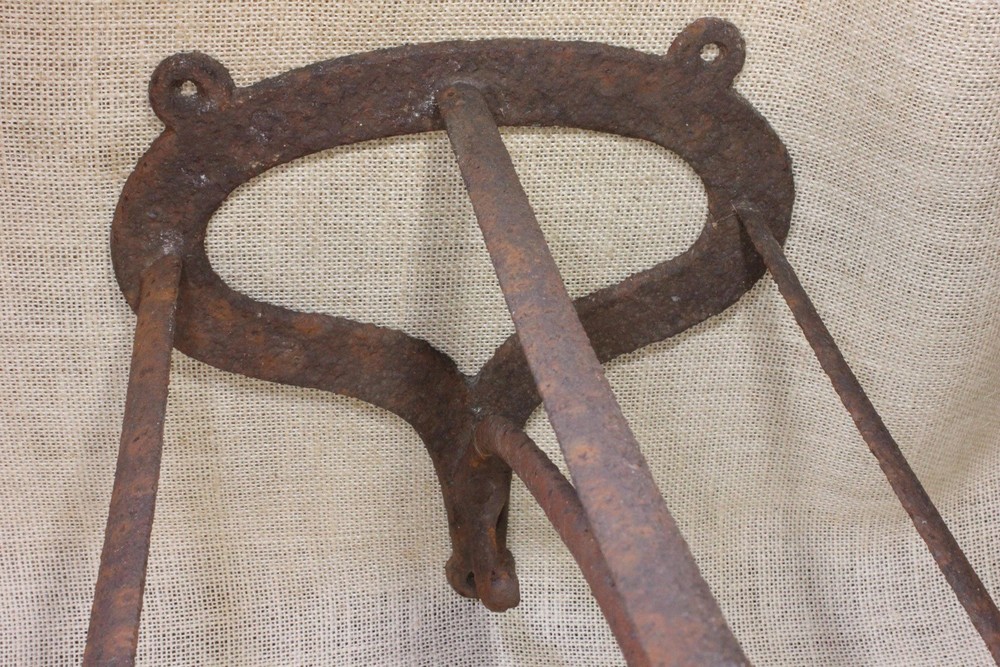 Old Saddle Rack Holder Bracket Rustic Iron English Style Rust Barn Find Reverse