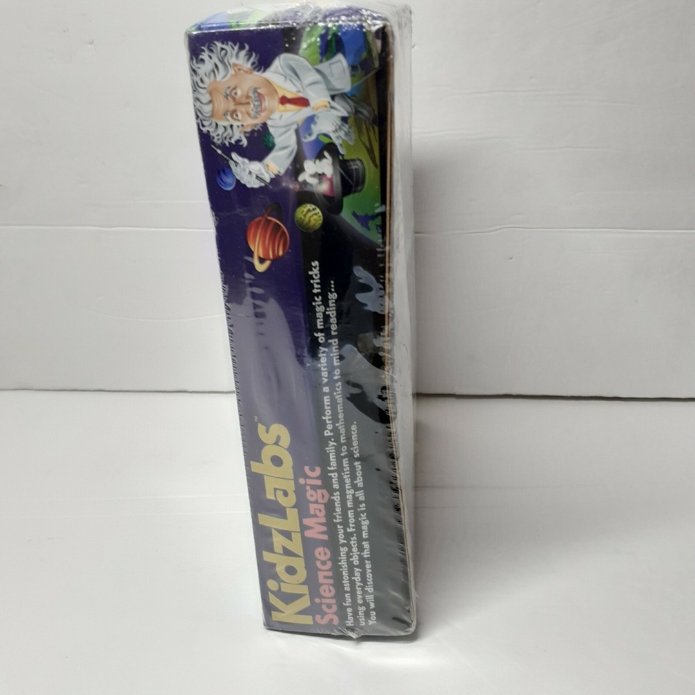 Science Magic 20 Fun Science Tricks KidzLabs 4M New