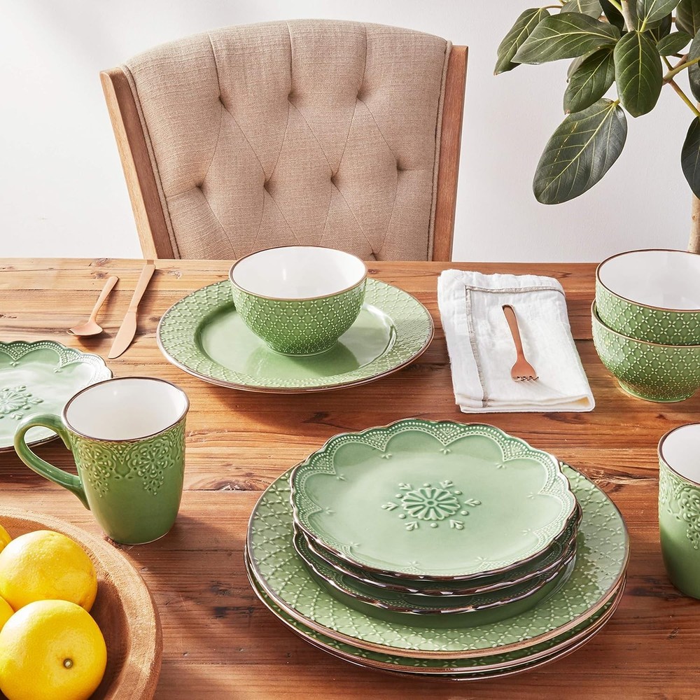 French Lace Dinnerware Set 16 Piece Green