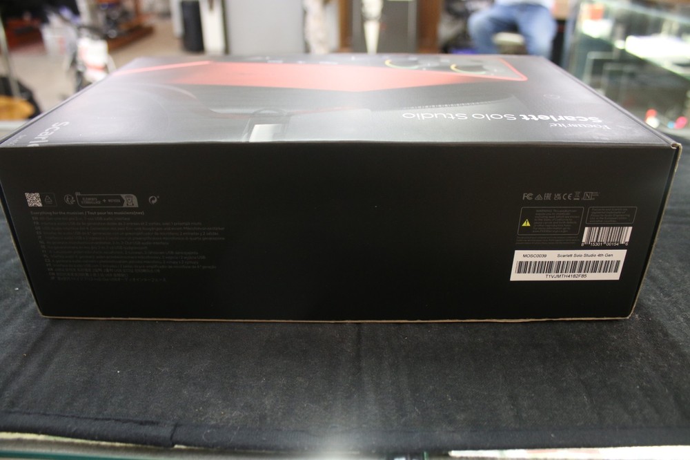 Focusrite Scarlett Solo Studio Pack 4th Gen