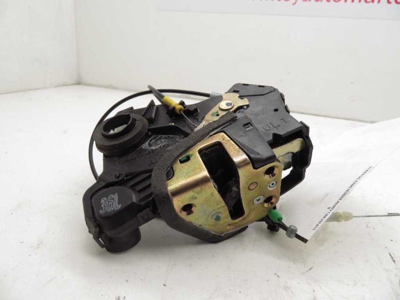 03-07 TOYOTA MATRIX DRIVER SIDE FRONT DOOR LOCK ACTUATOR ASSEMBLY