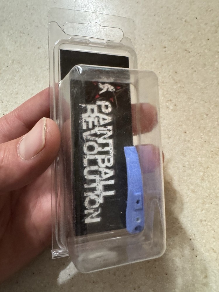 paintball revolution Cs1 Trigger Blue Missing Screw