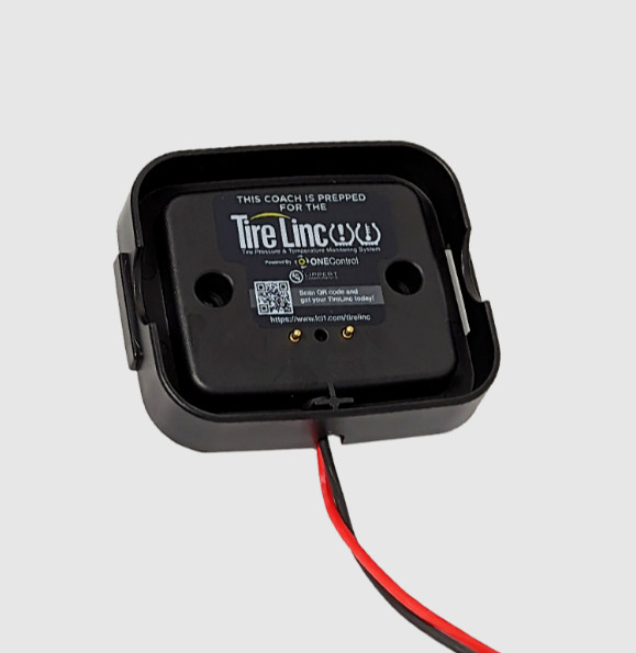 LIPPERT 806880 OEM TIRE LINC MONITORING SYSTEM REPEATER DOCK w/COVER *C19