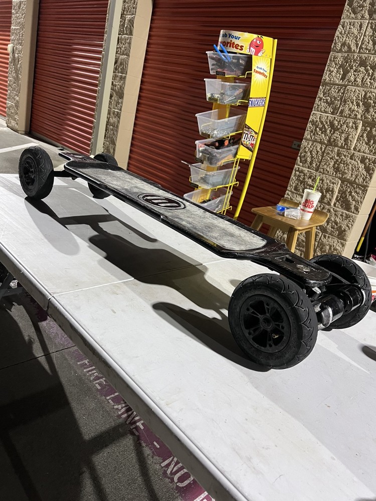 Evolve Carbon GT All Terrain Electric Skateboard