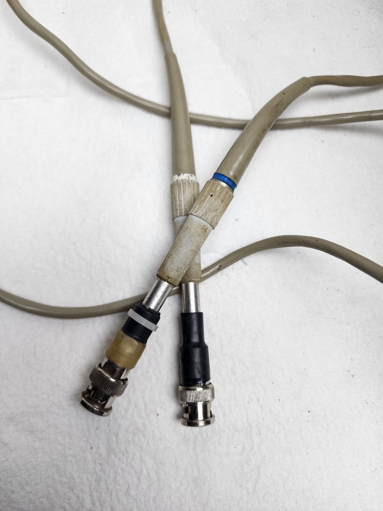 Hewlett Packard 8405A Vector Voltmeter w/ 2 Probes