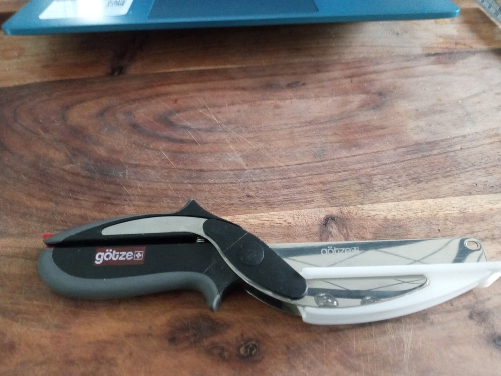 Gotze 9 1/2 Herb Trimmer