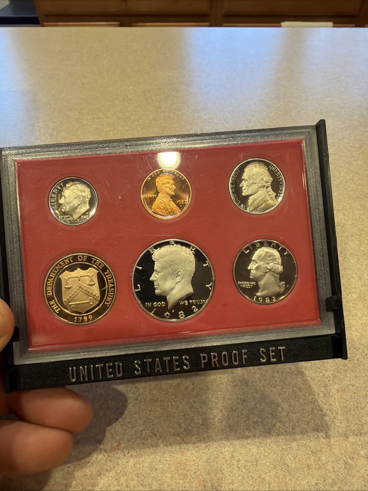 1982-S Clad U.S. Mint Proof Set 5 Coins In Original Packaging