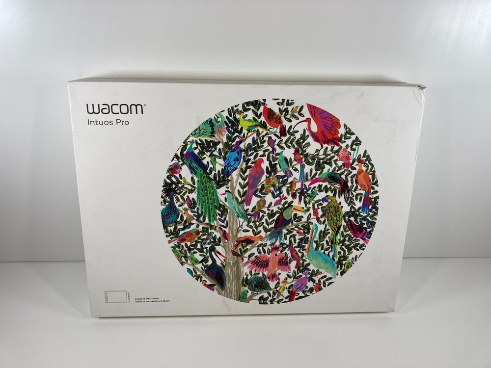 Wacom Intuos Pro Graphic Tablet PTH-660 Missing Pen and USB Cable See Photos