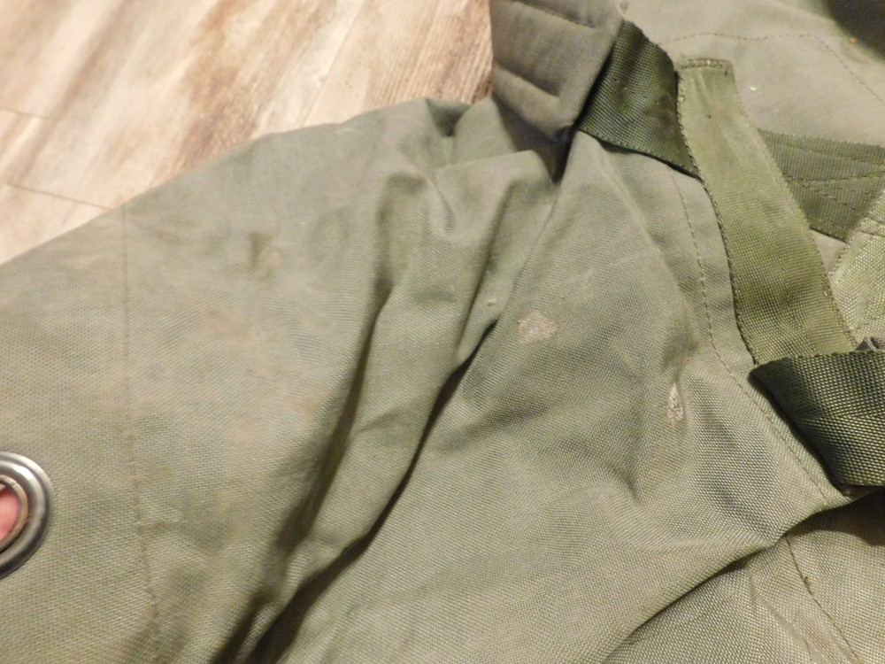 US ARMY NYLON HEAVY DUTY DUFFEL BAG