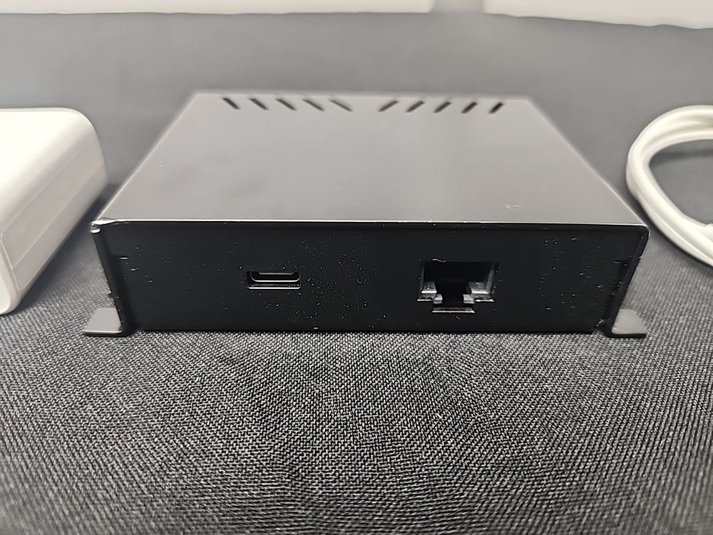 Khadas Single Board Computer VIM3 V13 in Metal Case
