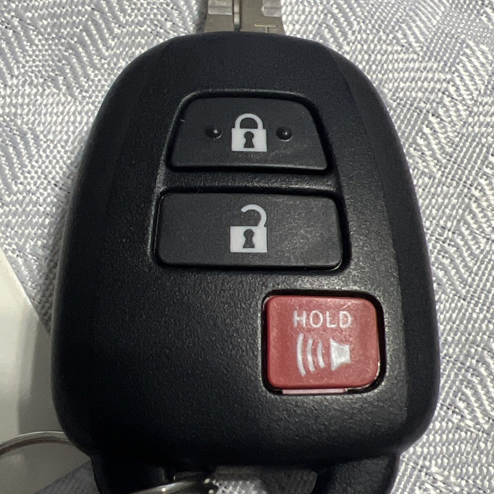 Replacement Key Remote for Toyota Sequoia SR5 2018
