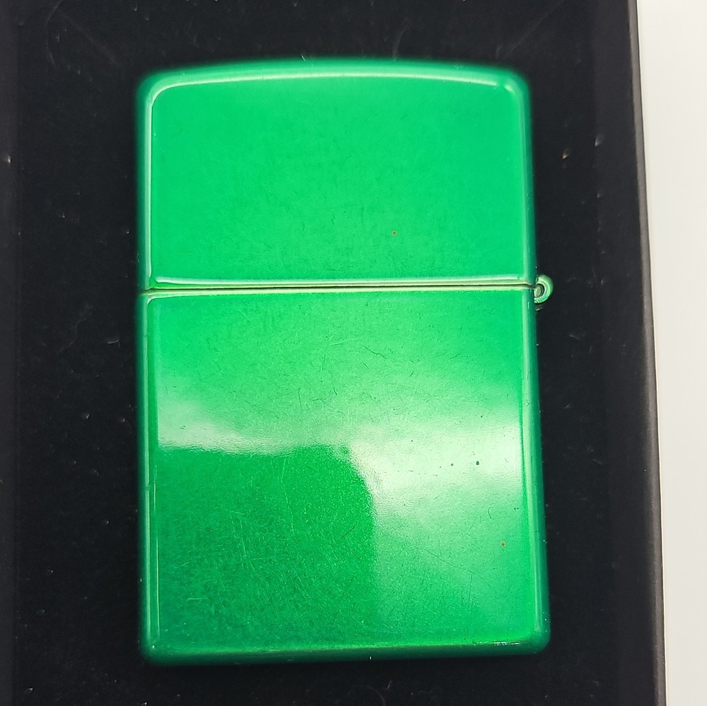 Zippo Lighter - Golf Flag Design