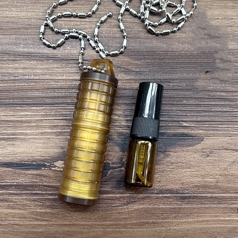 Titanium PEI Perfume Atomizer Bottle Perfume Travel Refillable Dispenser Sprayer