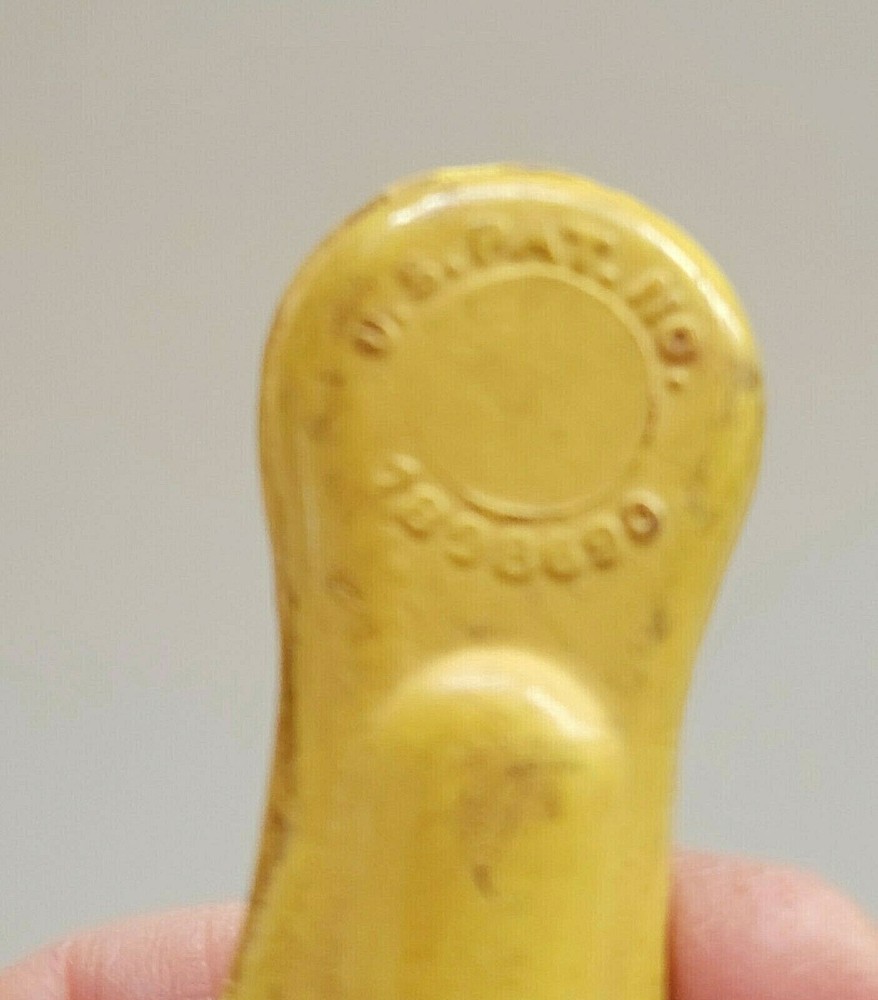 DAISY SPATULA/SCRAPER SCHACHT RUBBER MFG.