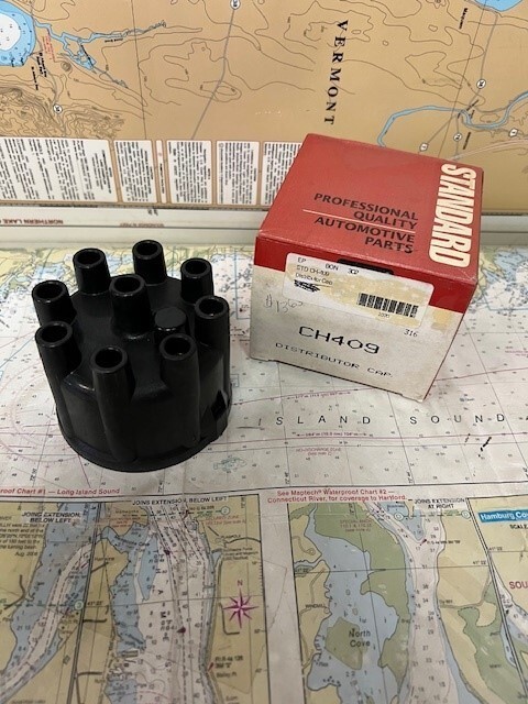 Standard #CH-409 Ignition Distributor Cap.