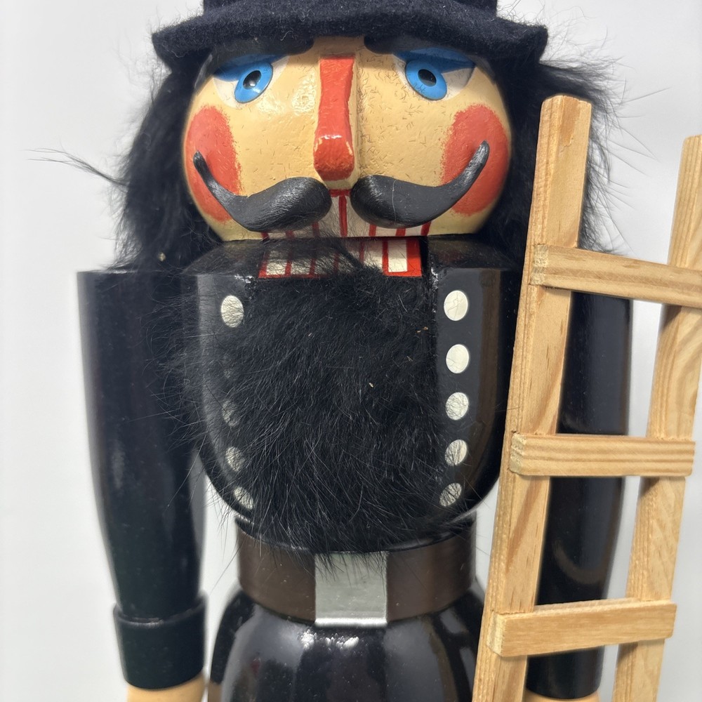 Vero Seiffener Nutcracker Schornsteinfeger 432 005