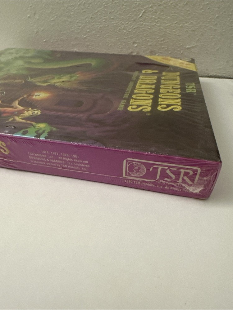 TSR Dungeons & Dragons Basic Boxed Set 8th Print 1981 w/Dice Sealed SW!