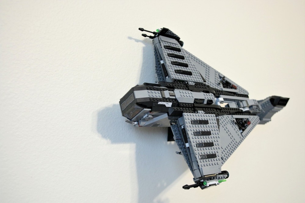 Ultimate Display Solutions wall mount display for Lego 75323 The Justifier
