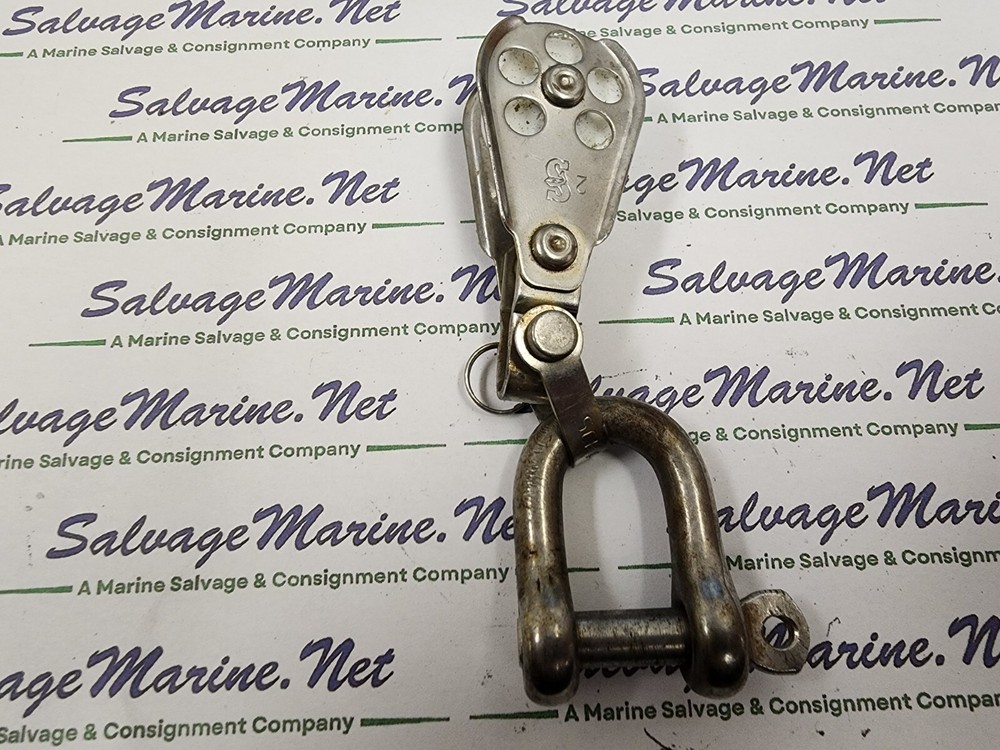 Schaefer 1-1/16(27mm) Single Block with Front Side Shackle