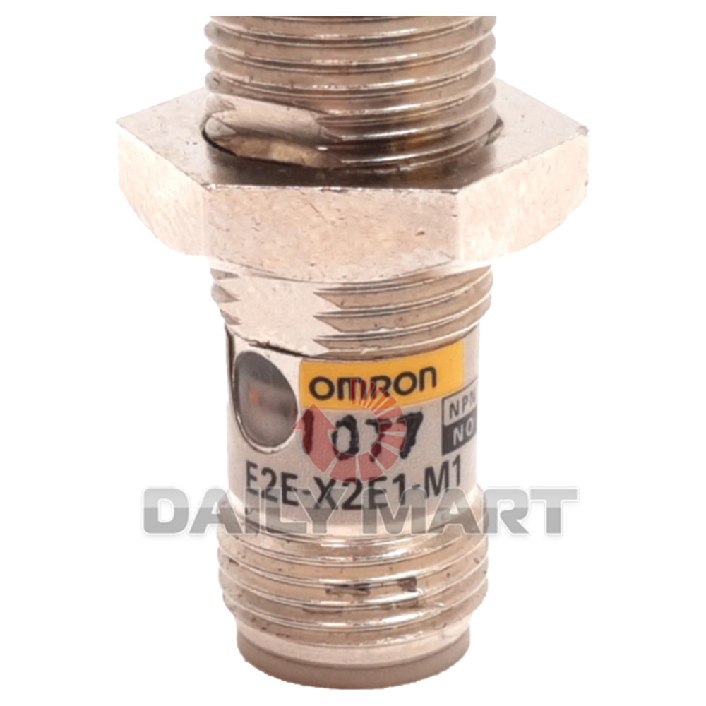 New In Box OMRON E2E-X2E1-M1 Proximity Sensor