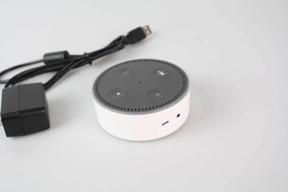 Amazon Echo Dot RS03QR Smart speaker T20