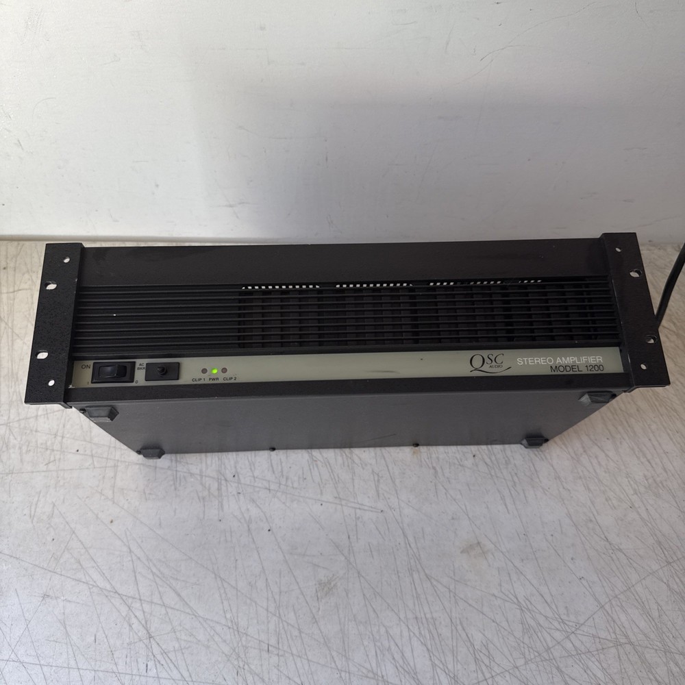 QSC Model 1200 2-Channel Power Amplifier