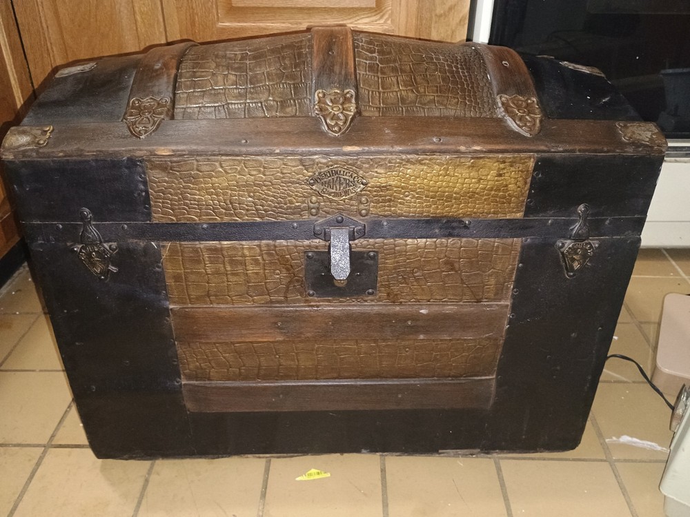 F .J Palica Co Antique Steamer Trunk