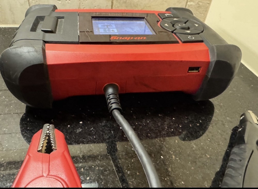 Snap On Tools Advanced Battery System Tester EECS750A Great Price !!