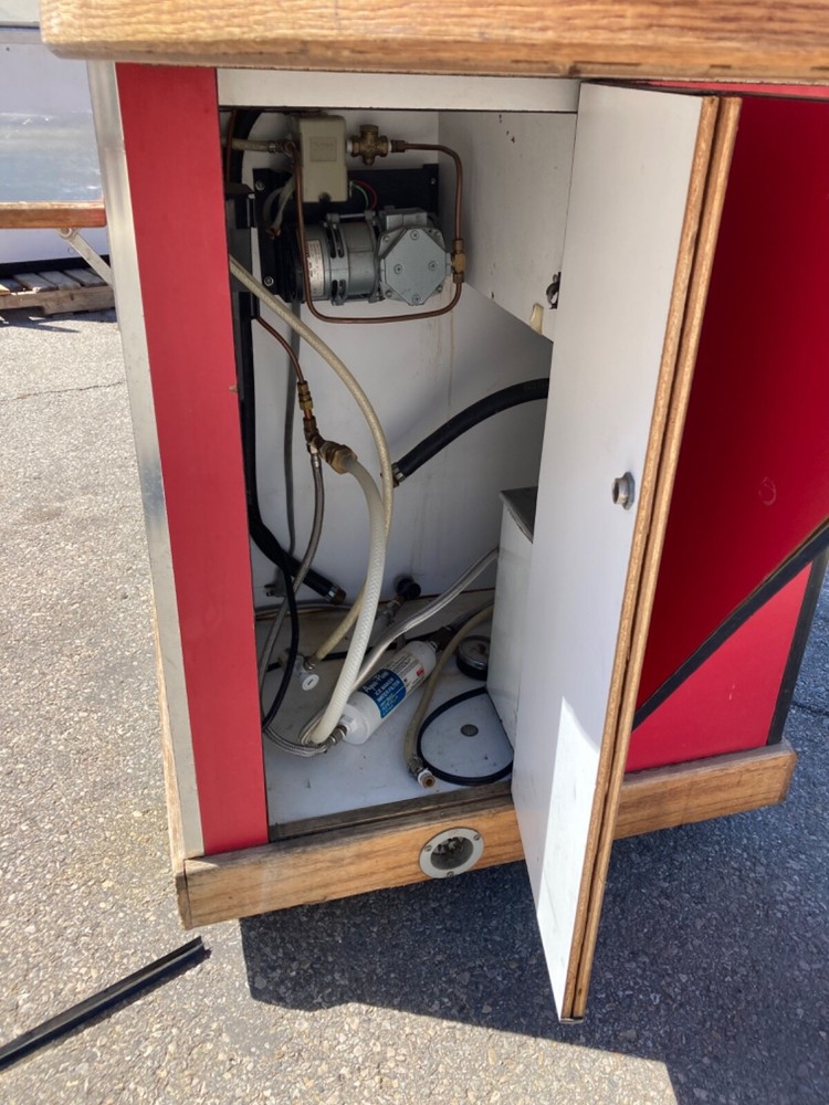 Seattle Style Coffee Cart by ECLIPSE SPECIALTY CARTS