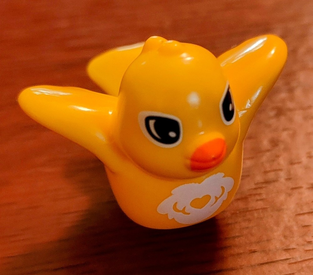 Duplo Sized Canary