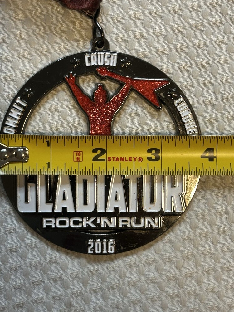 Gladiator Rock N Run - Finisher Medal and Lanyard Commit Crush Conquer 2016