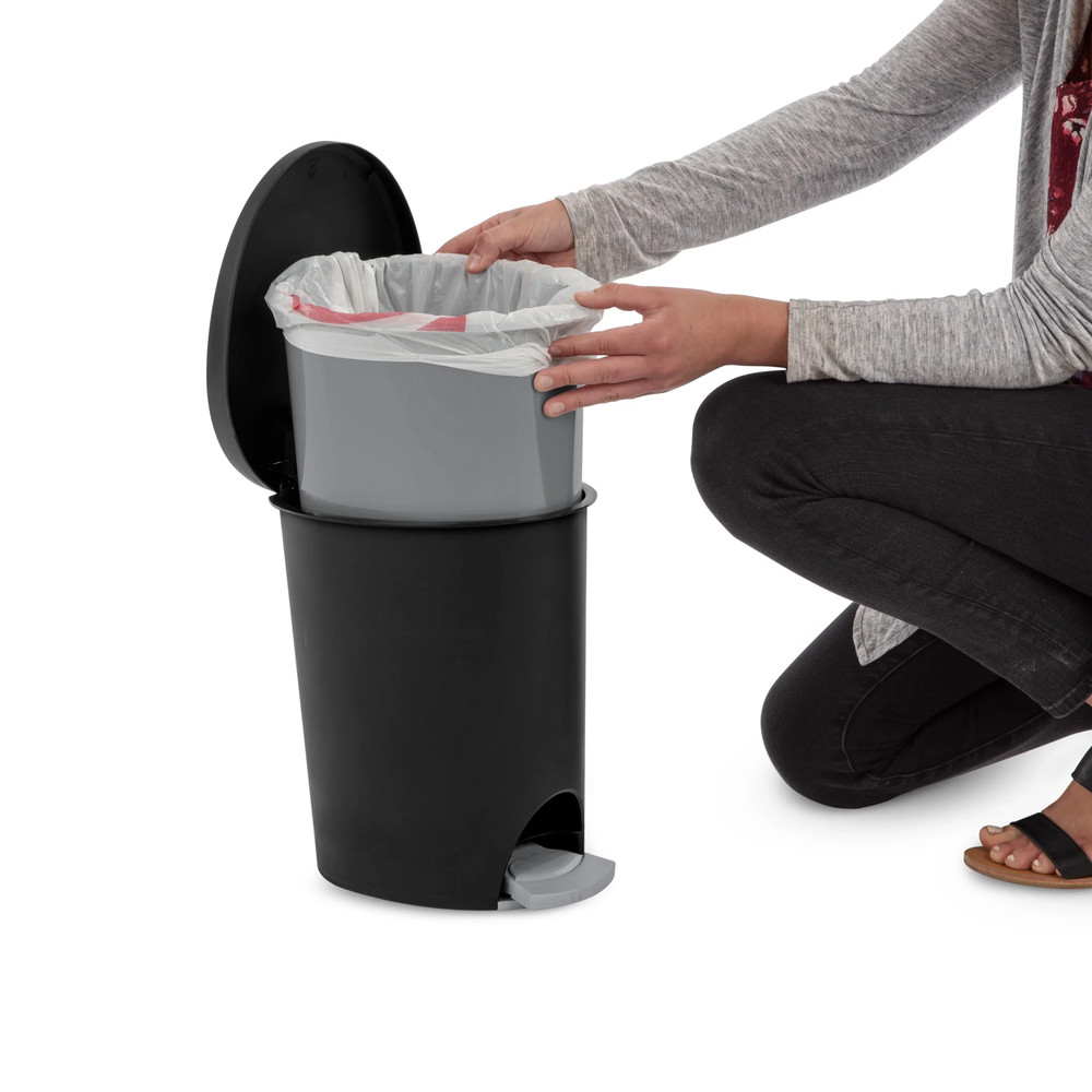 (2 pack) Trash Can, 2.6 Gallon Plastic Garbage Bucket Bin with Step Lid