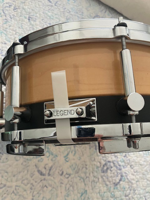 Legend snare drum from Kaman