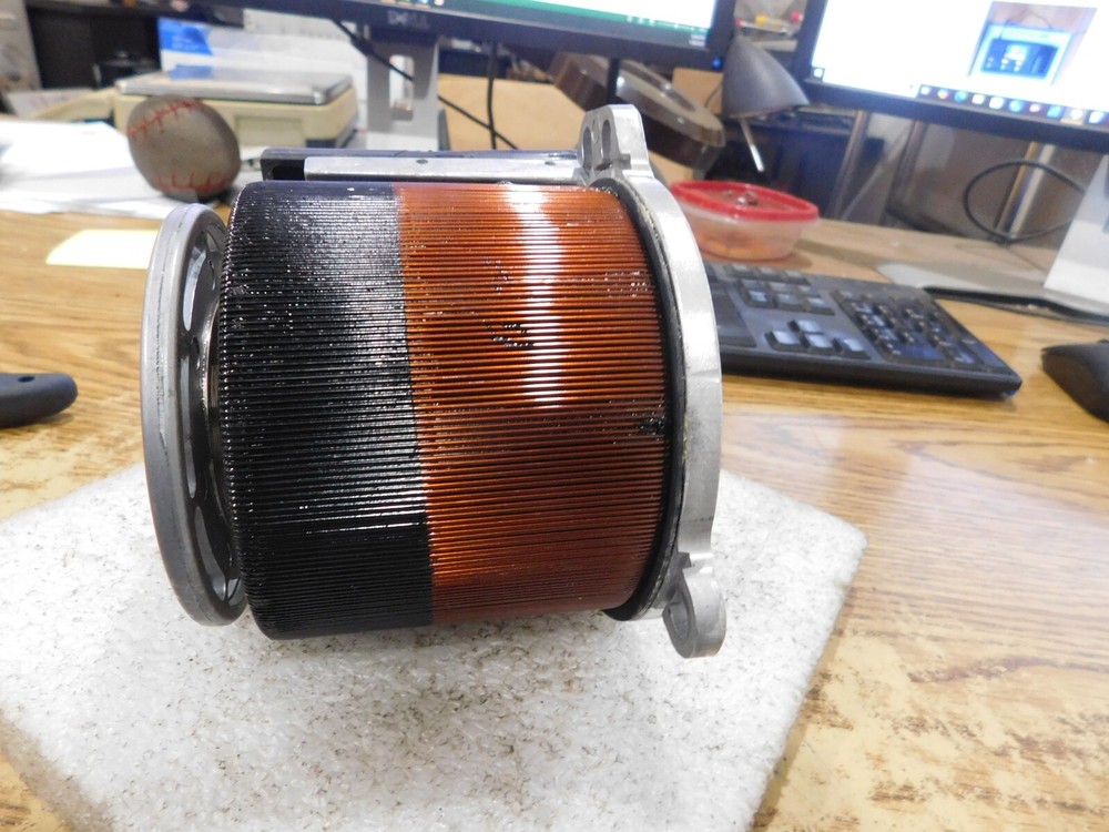 Staco Energy Model: 033-3517 Variable Transformer.