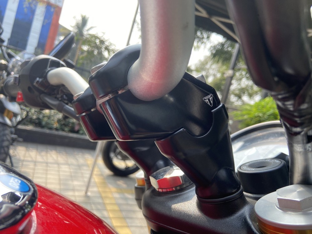 Offset Handlebar Riser For triumph speed 400
