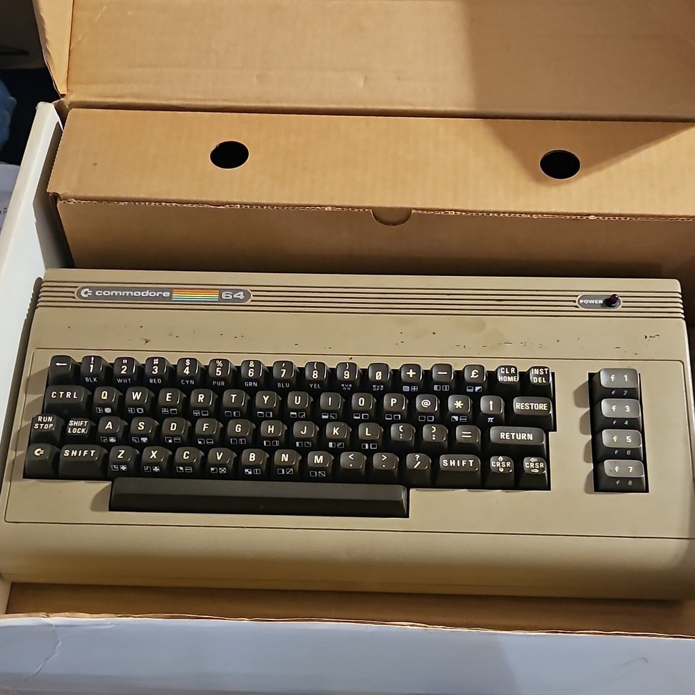 Commodore 64C Vintage Home Computer, Classic Personal Computer in Original Box