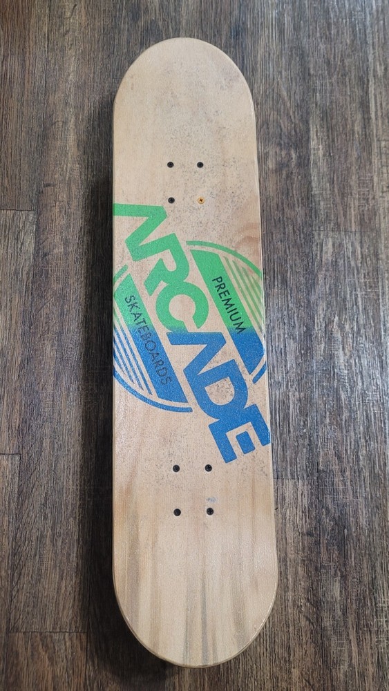 Arcade Pro Complete Skateboard - Standard size 31" - Complete