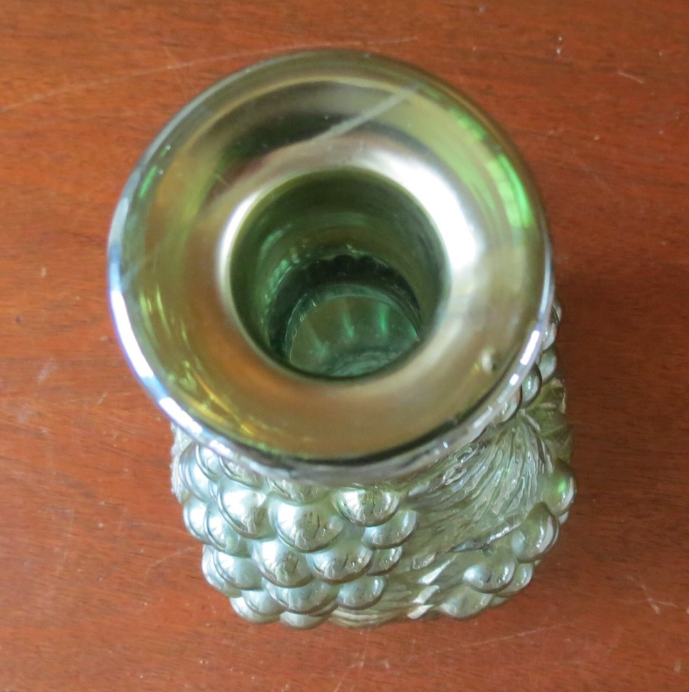 Imperial Green Carnival Grape 9 ¼” Open Decanter