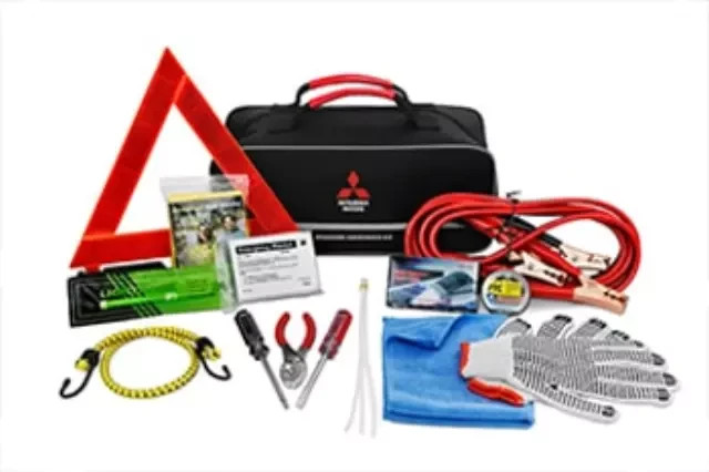 Mitsubishi Roadside Assistance Kit (MZ315323)