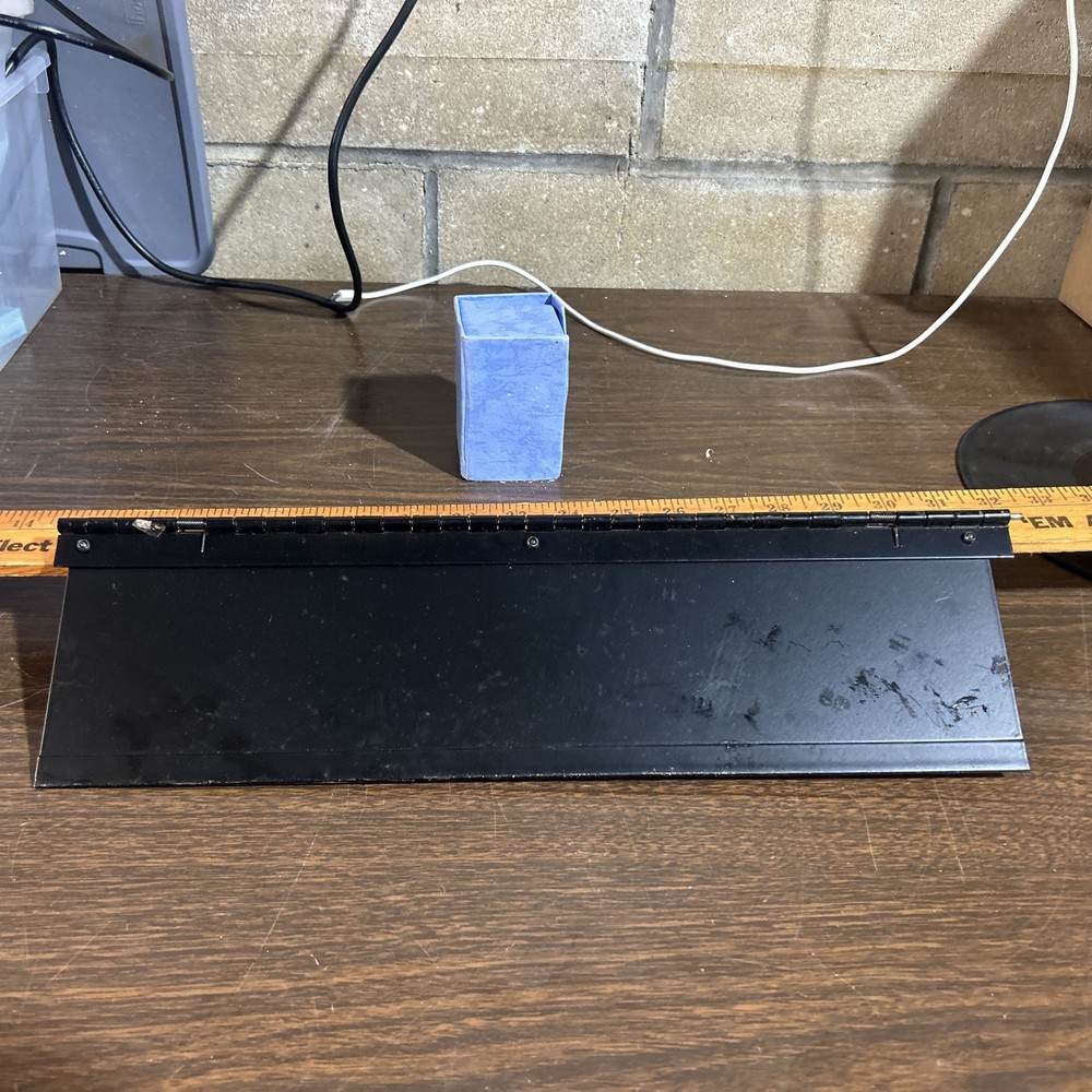 Push To Open Vending Machine Part With Spring