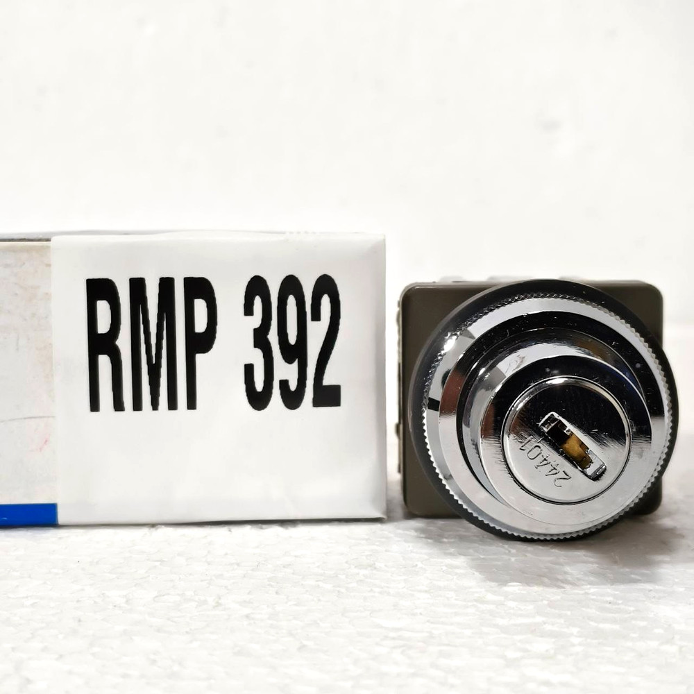 IDEC SELECTOR SWITCH ASN3K11 NEW