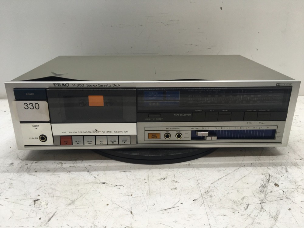 TEAC V-300 Tape Deck - Tested - Read