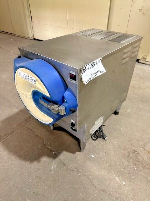 EROS REFRIGERATED AIR COOLED OPEN SYSTEM SOFT ICE CREAM FREEZER PLATFORM MACHINE