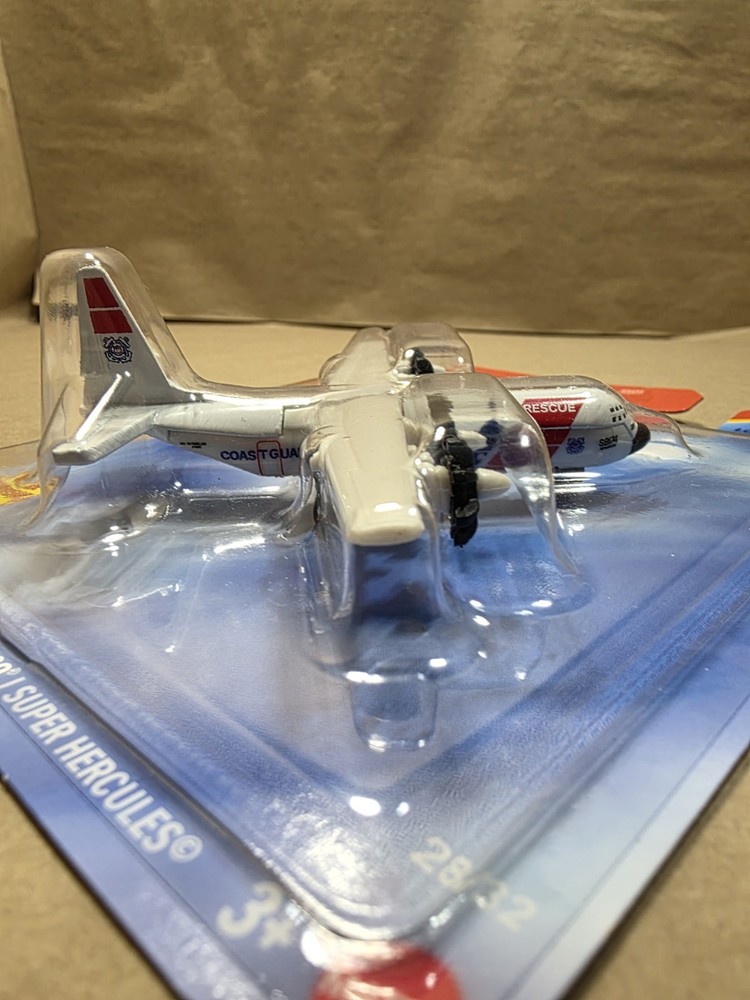 Matchbox Sky Busters Lockheed C-130J Super Hercules Rescue