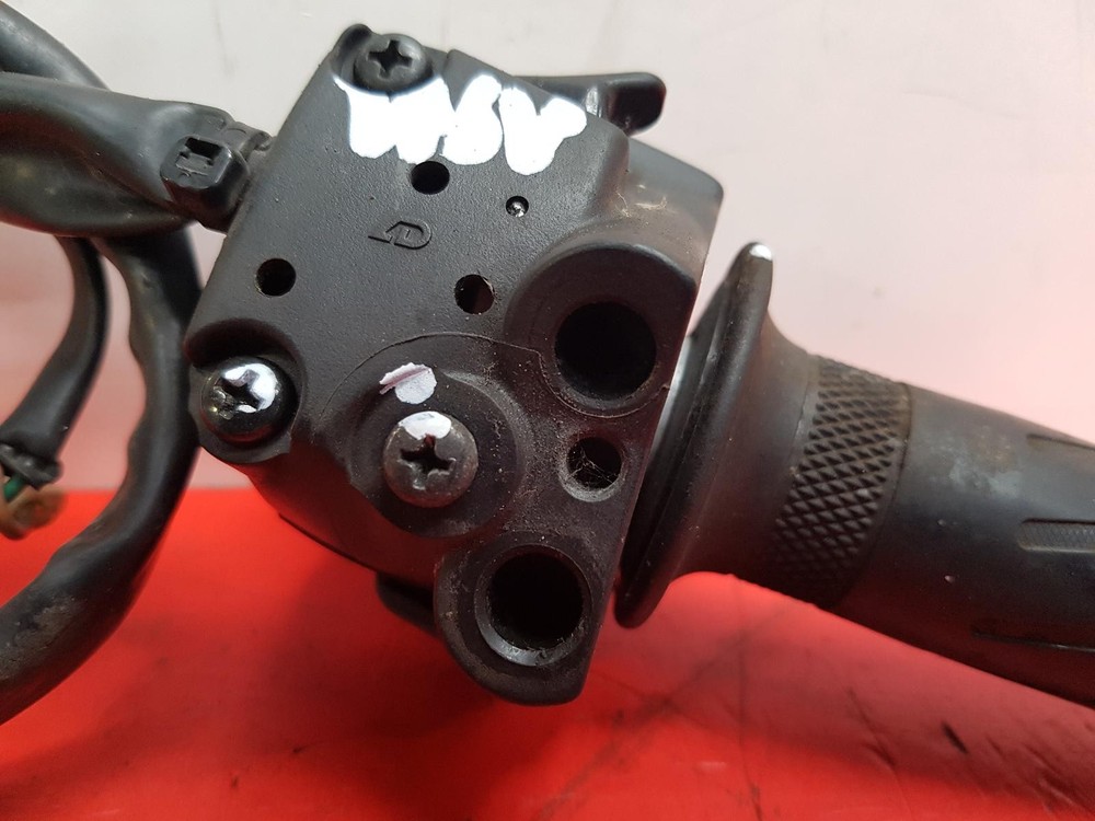 2017 YAMAHA MT 125 RIGHT START SWITCH ASSEMBLY