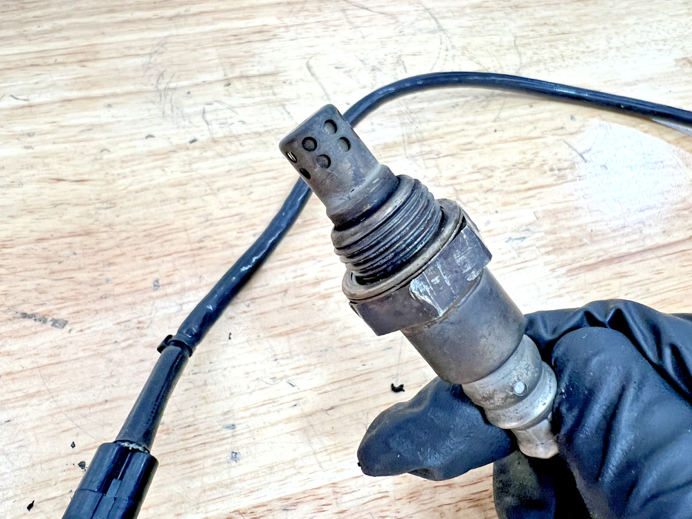 2007 2008 Yamaha YZFR1 OEM Oxygen O2 Electric Sensor