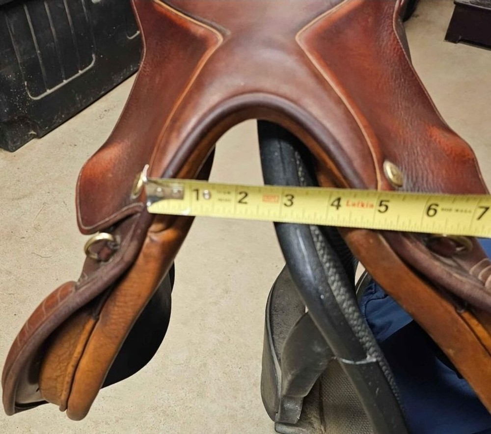 Pessoa Saddle 15" Close Contact