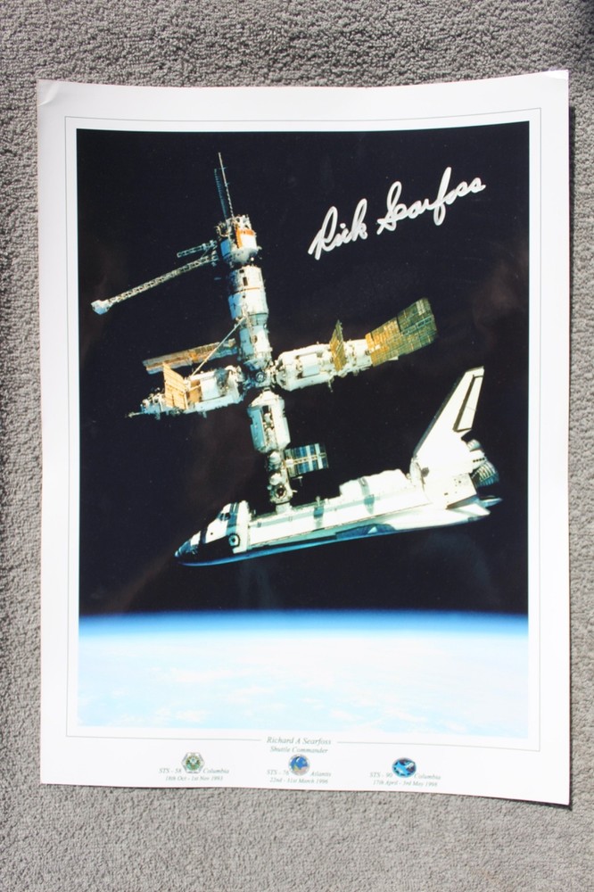Astronaut Autograph - Richard A Searfoss - Large Beautiful Piece Signed -