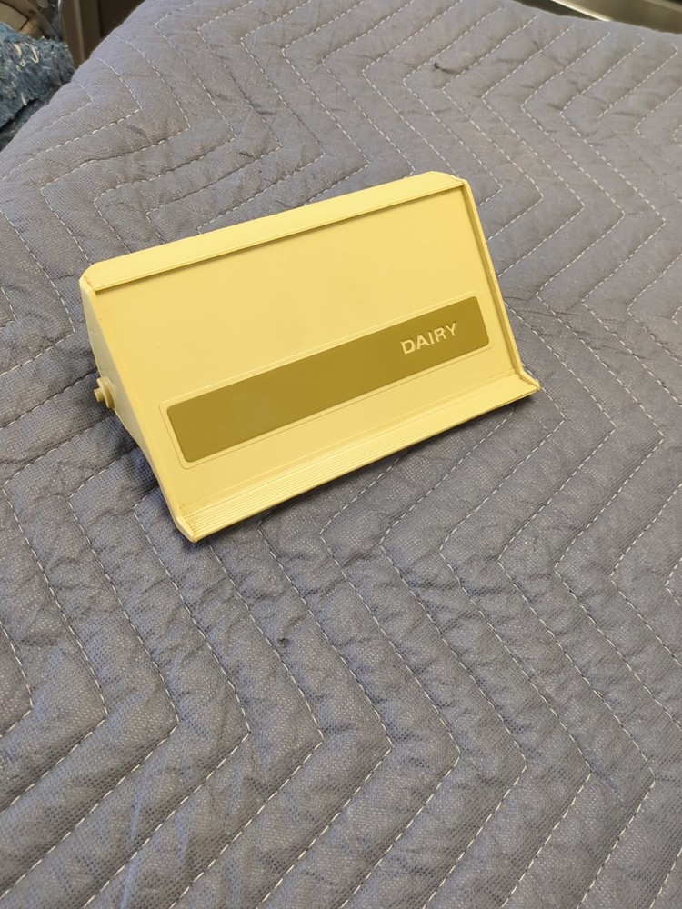 Retro GE Fridge Dairy Cover Yellow 521719