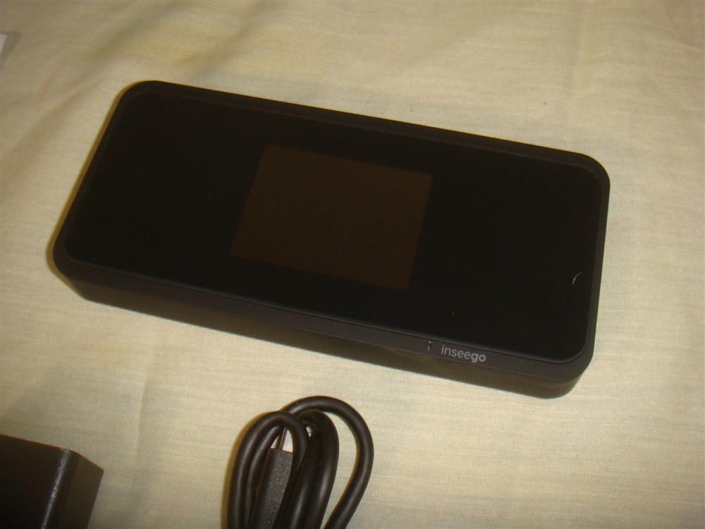 INSEEGO MIFI 5G M2000 BLK KIT -READ!